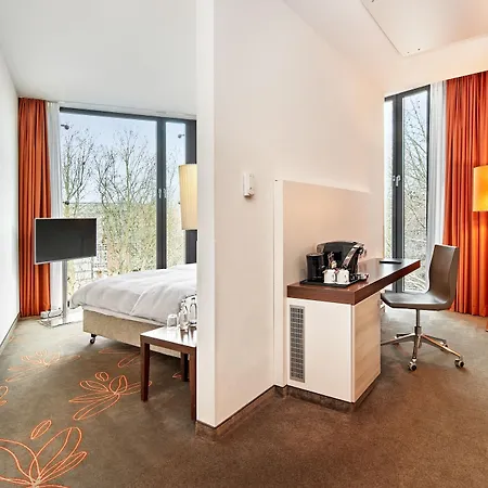 H4 Otel 4*