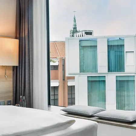 Otel H4